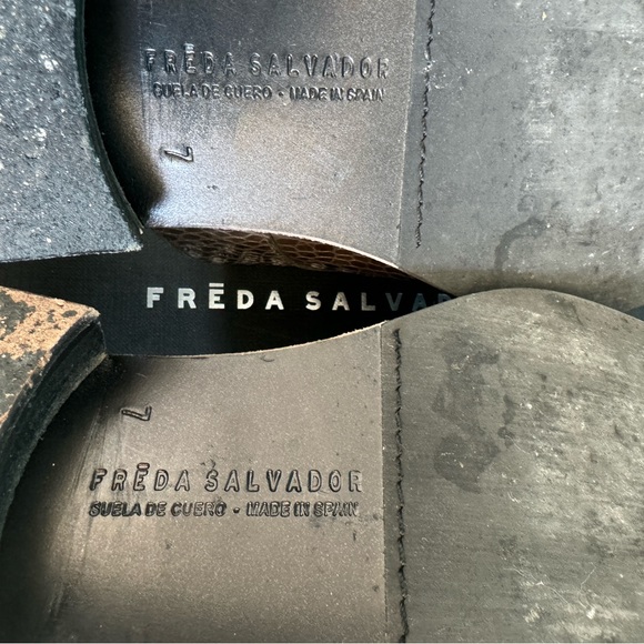 FREDA SALVADOR WEAR D'ORSAY LACELESS OXFORD CORIANDER EMBOSSED CROC SIZE 7M EUC - Picture 10 of 12